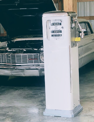 Hayes Auction Services Gas Pump